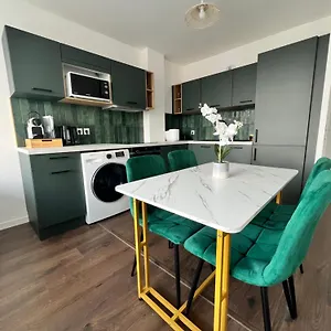 Appartement L'asian - New T2 Proche Gare, Vitry-sur-Seine